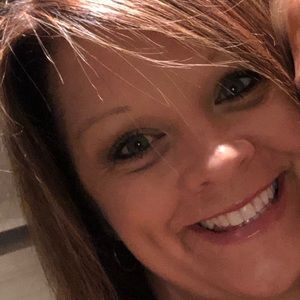 Meet your Posher, Stacy